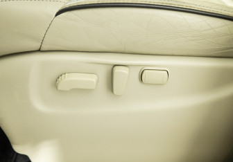 Подержанный автомобиль Infiniti QX80 2018 года (17 фото)