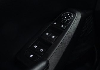 Подержанный автомобиль Kia Seltos 2020 года (23 фото)