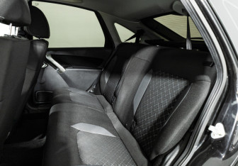 Подержанный автомобиль LADA (ВАЗ) Granta Liftback 2019 года (10 фото)