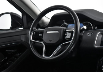 Подержанный автомобиль Land Rover Range Rover Evoque 2022 года (19 фото)