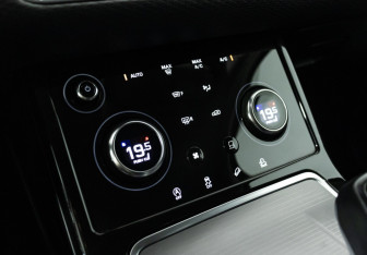 Подержанный автомобиль Land Rover Range Rover Evoque 2019 года (20 фото)