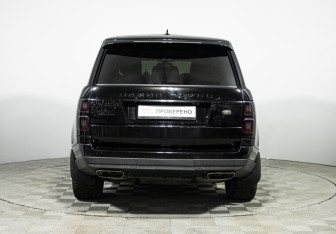 Подержанный автомобиль Land Rover Range Rover 2015 года (6 фото)