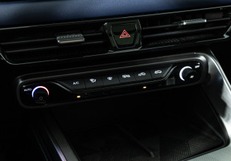 Подержанный автомобиль GAC GS3 2024 года (18 фото)