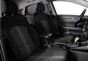 Подержанный автомобиль Kia Cerato Sedan 2021 года (17 фото)
