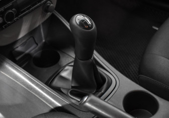 Подержанный автомобиль Renault Fluence 2010 года (11 фото)