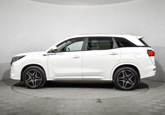 Подержанный автомобиль Evolute i-SPACE 2024 года (8 фото)