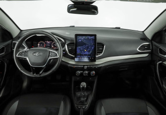 Подержанный автомобиль LADA (ВАЗ) Vesta Sedan 2023 года (10 фото)