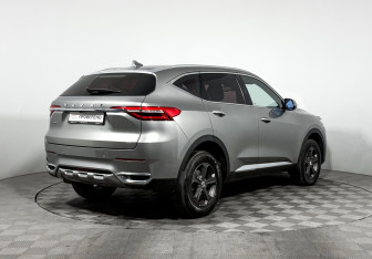 Подержанный автомобиль Haval F7 2019 года (5 фото)