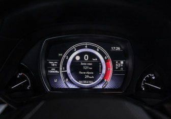 Подержанный автомобиль Lexus LS 2021 года (16 фото)