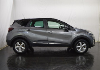 Подержанный автомобиль Renault Kaptur 2016 года (4 фото)