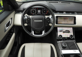 Подержанный автомобиль Land Rover Range Rover Velar 2018 года (12 фото)