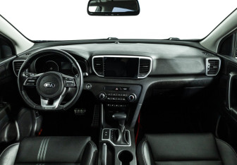 Подержанный автомобиль Kia Sportage 2020 года (13 фото)