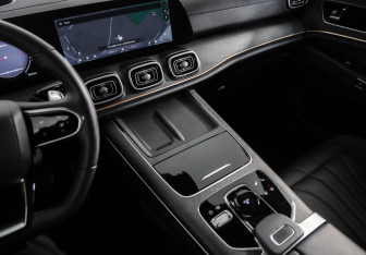 Подержанный автомобиль Jaecoo J8 2024 года (20 фото)