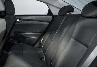 Подержанный автомобиль Hyundai Solaris Sedan 2020 года (12 фото)