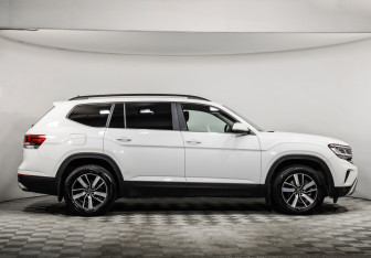 Подержанный автомобиль Volkswagen Teramont 2021 года (4 фото)