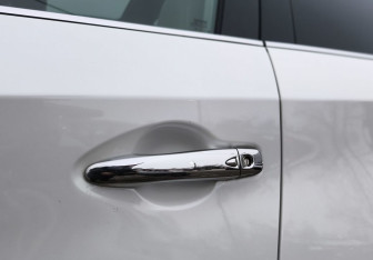 Подержанный автомобиль Nissan Murano Suv 2021 года (12 фото)