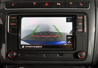 Подержанный автомобиль Volkswagen Polo Sedan 2019 года (15 фото)