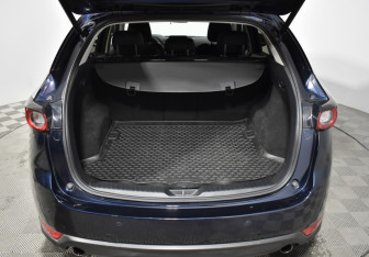 Подержанный автомобиль Mazda CX-5 2017 года (19 фото)