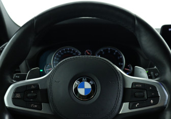Подержанный автомобиль BMW X3 2018 года (20 фото)