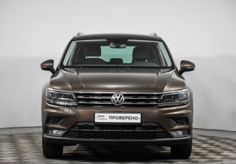Подержанный автомобиль Volkswagen Tiguan 2017 года (2 фото)