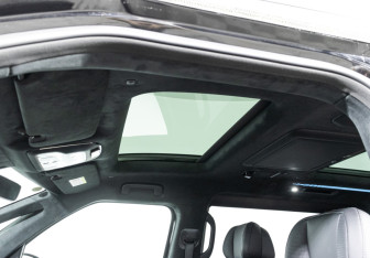 Подержанный автомобиль Zeekr 009 2023 года (22 фото)