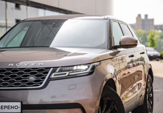Подержанный автомобиль Land Rover Range Rover Velar 2018 года (2 фото)