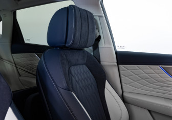 Новый Hongqi HS5 2024 (26 фото)