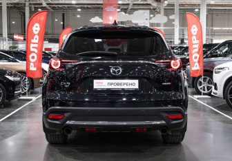 Подержанный автомобиль Mazda CX-9 2024 года (10 фото)
