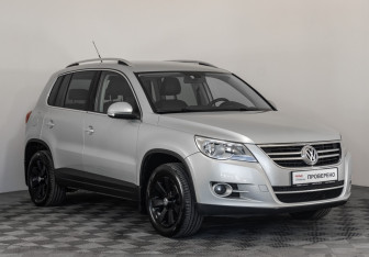 Подержанный автомобиль Volkswagen Tiguan 2010 года (3 фото)