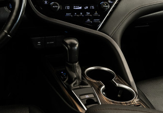 Подержанный автомобиль Toyota Camry Sedan 2020 года (17 фото)