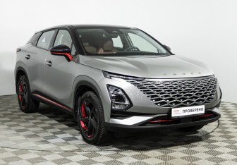 Подержанный автомобиль Omoda C5 2023 года (3 фото)