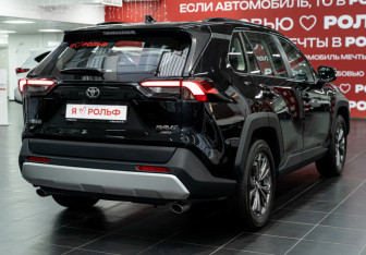 Новый Toyota RAV4 2025 (6 фото)