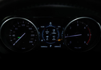 Подержанный автомобиль Land Rover Range Rover Evoque 2015 года (31 фото)