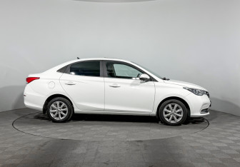 Подержанный автомобиль Changan Alsvin 2024 года (4 фото)