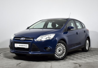 Подержанный автомобиль Ford Focus Hatchback 2013 года (1 фото)