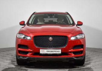 Подержанный автомобиль Jaguar F-Pace 2016 года (2 фото)