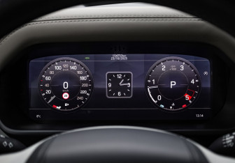 Подержанный автомобиль Land Rover Defender Suv 2021 года (14 фото)