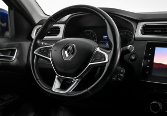 Подержанный автомобиль Renault Arkana 2021 года (14 фото)