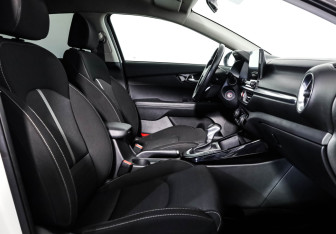 Подержанный автомобиль Kia Cerato Sedan 2020 года (21 фото)