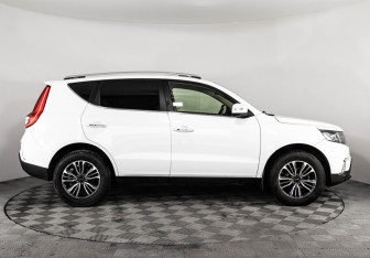 Подержанный автомобиль Geely Emgrand X7 2019 года (4 фото)
