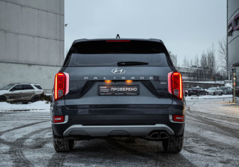 Подержанный автомобиль Hyundai Palisade 2020 года (8 фото)