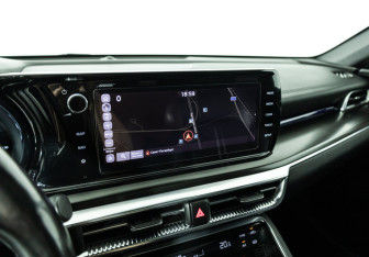 Подержанный автомобиль Kia K5 2020 года (21 фото)