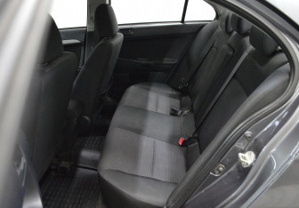 Подержанный автомобиль Mitsubishi Lancer Sedan 2008 года (15 фото)