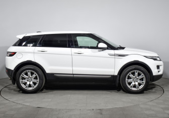 Подержанный автомобиль Land Rover Range Rover Evoque 2014 года (4 фото)