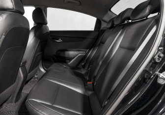 Подержанный автомобиль Kia Rio Sedan 2020 года (12 фото)