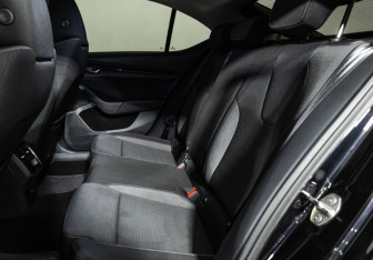 Подержанный автомобиль Skoda Octavia Liftback 2021 года (10 фото)