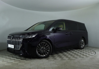 Подержанный автомобиль Voyah Dream 2023 года (1 фото)