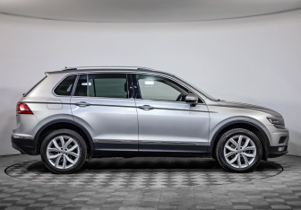 Подержанный автомобиль Volkswagen Tiguan 2019 года (4 фото)