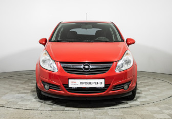 Подержанный автомобиль Opel Corsa 2010 года (2 фото)