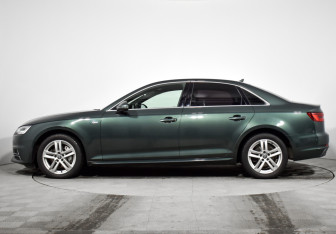Подержанный автомобиль Audi A4 Sedan 2017 года (8 фото)